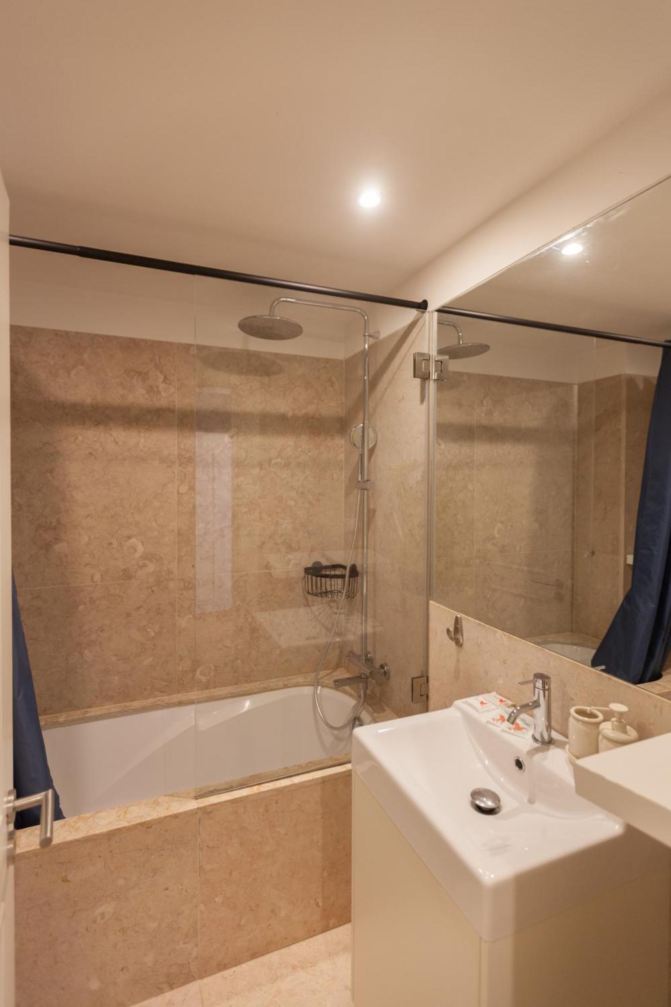Apartamento Flh Liberdade Spacious With Parking Lisboa