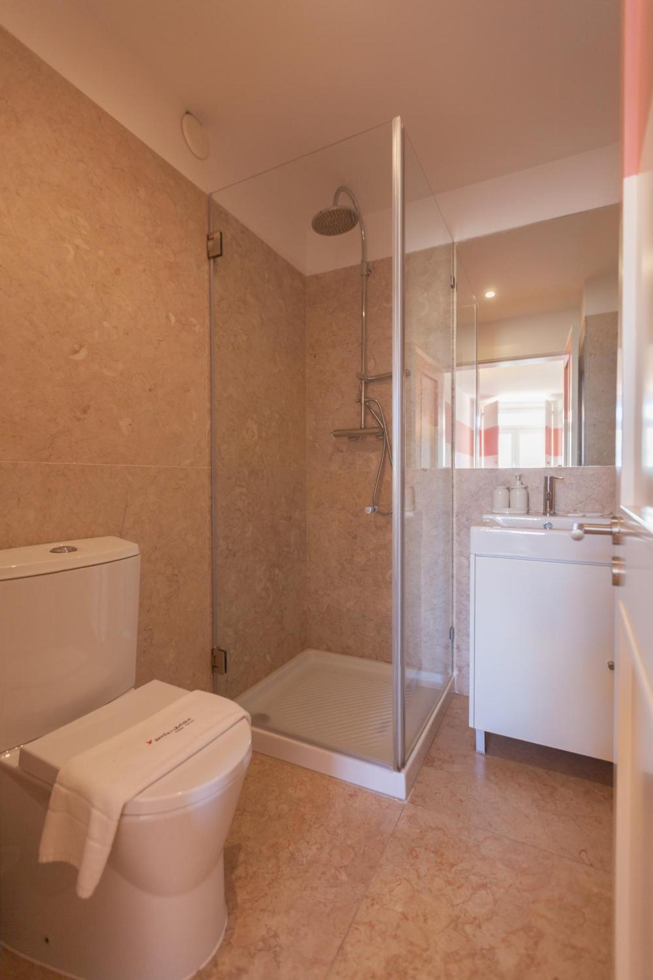 Flh Liberdade Spacious With Parking Lisboa
