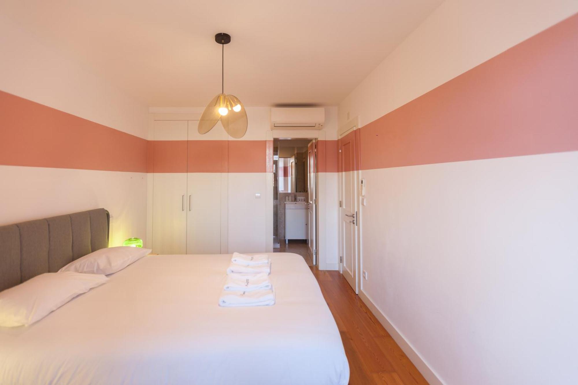 Flh Liberdade Spacious With Parking Lisboa